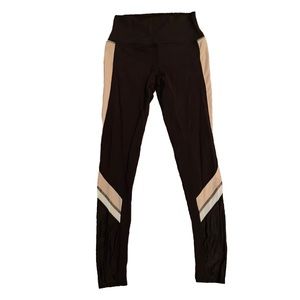 ALO YOGA ELEVATE LEGGING